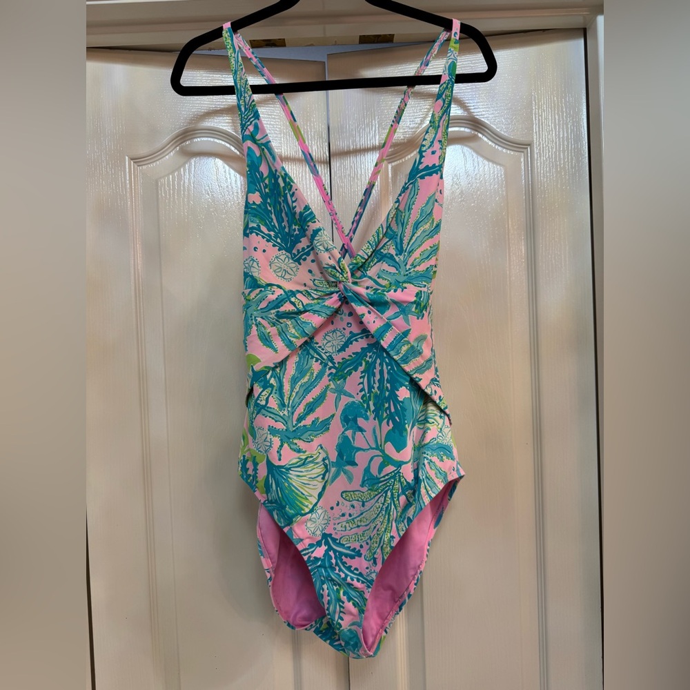 Lilly Pulitzer Malvie One Piece Swimsuit Womens Size 16 Pink Blue Starfish
